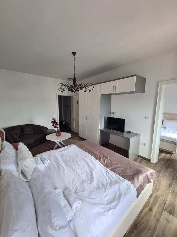 Rustico Apartments Tivat Ngoại thất bức ảnh