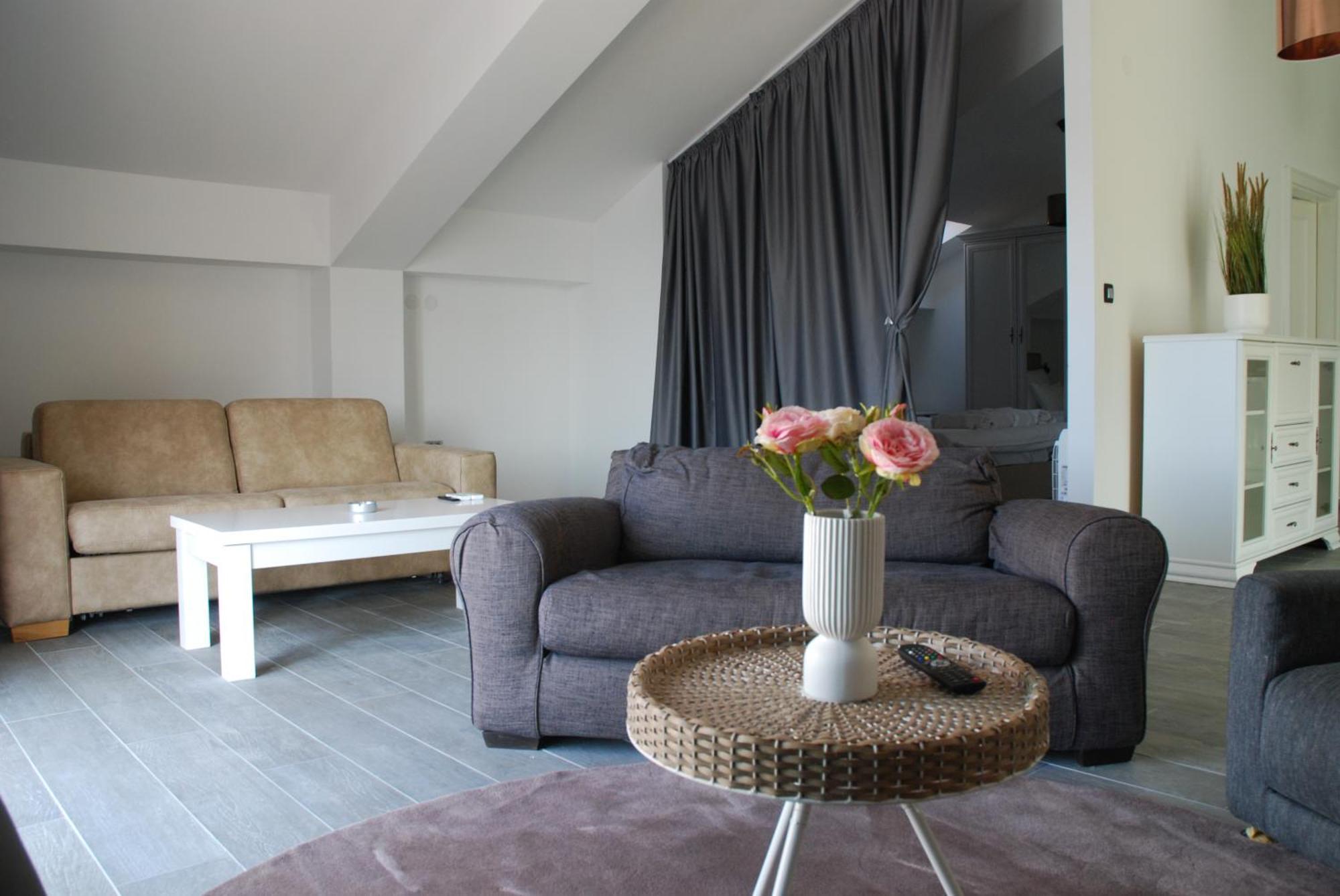 Rustico Apartments Tivat Ngoại thất bức ảnh