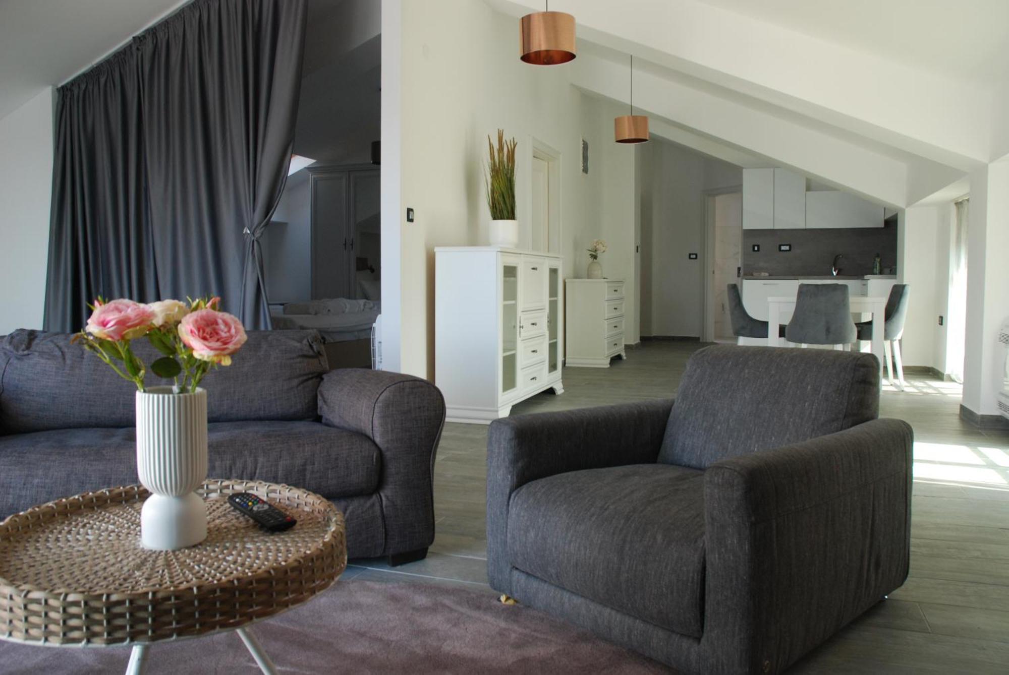Rustico Apartments Tivat Ngoại thất bức ảnh