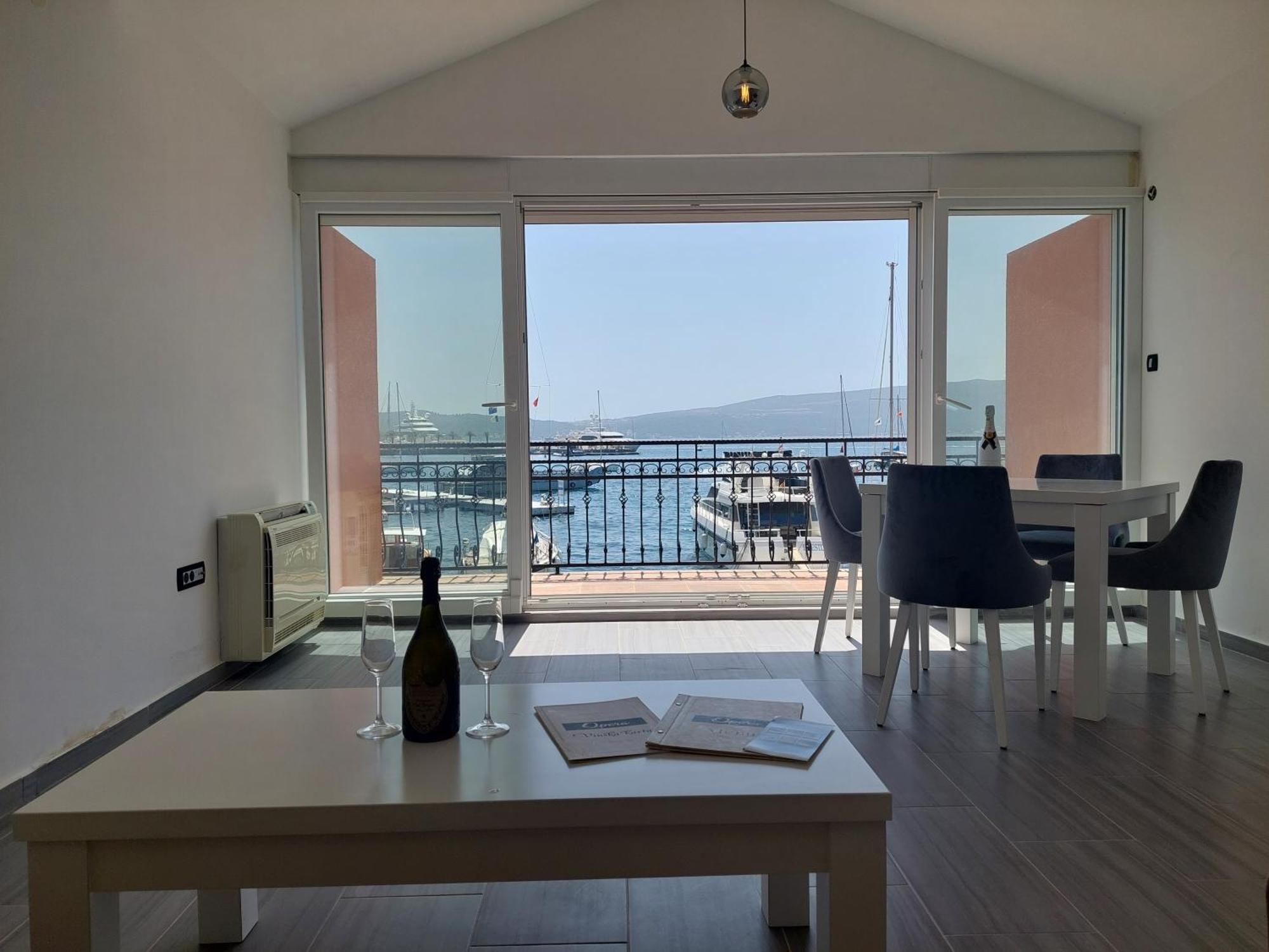 Rustico Apartments Tivat Ngoại thất bức ảnh